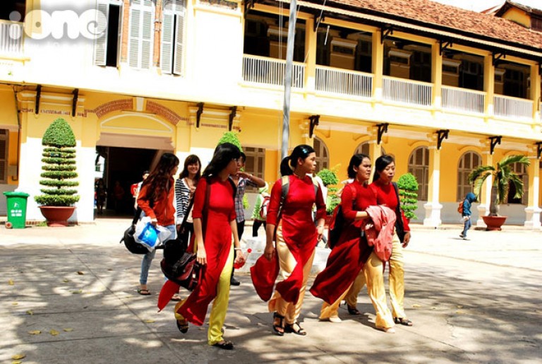 Những cô nữ sinh trường Đại học Sài Gòn